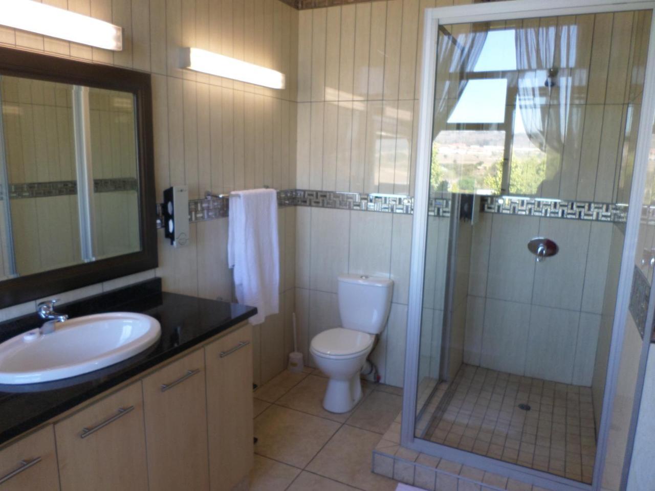 ホテル ザ リンクス ゲスト ハウス Pretoria-Noord エクステリア 写真